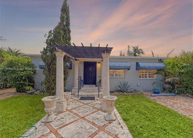 Property at 3030 SW 57th Ave, Miami, FL 33155, 3 beds, 2 baths