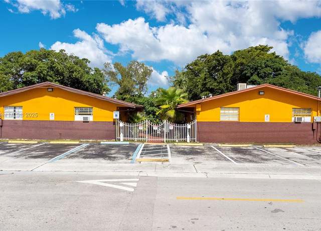 Property at 129 SE 5th St, Hallandale Beach, FL 33009, 112 baths