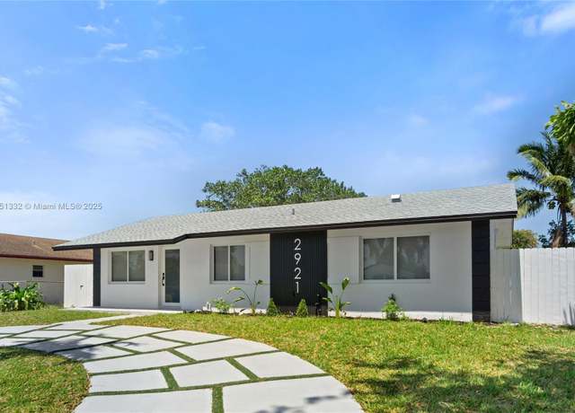 Property at 2921 NW 9th St, Pompano Beach, FL 33069, 3 beds, 2 baths