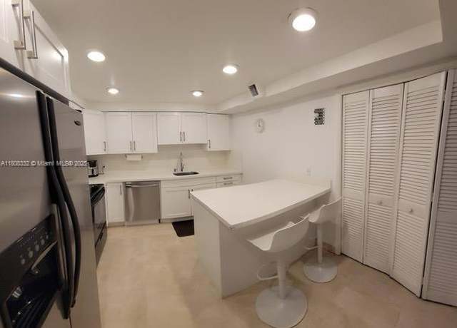 Property at 16175 Golf Club Rd #308, Weston, FL 33326, 2 beds, 2.5 baths