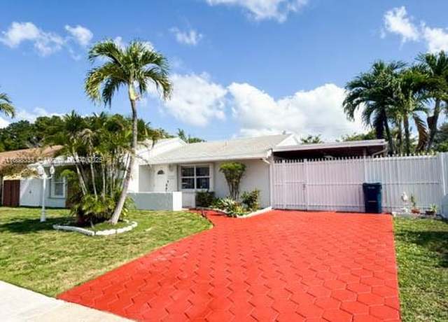 Property at 11321 SW 162nd Ter, Miami, FL 33157, 3 beds, 2 baths