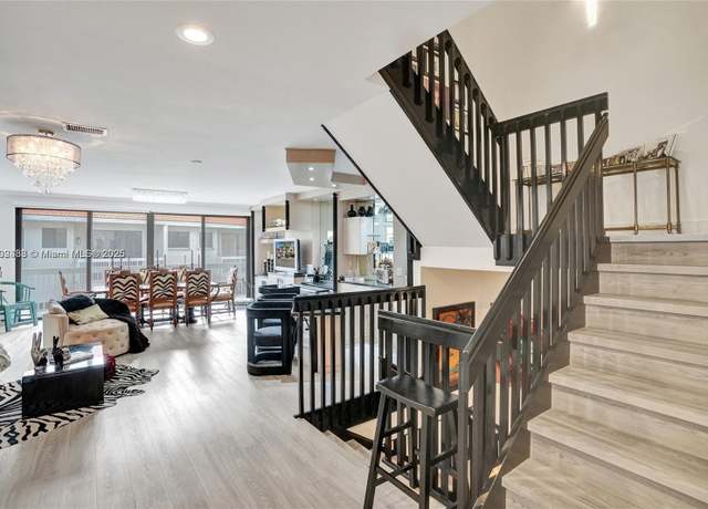 Property at 21388 Marina Cove Cir Unit 13-G, Aventura, FL 33180, 4 beds, 3.5 baths