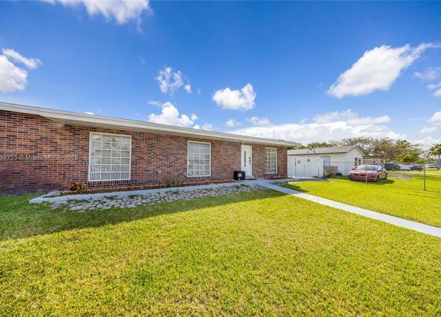 Property at 9985 Marlin Rd, Cutler Bay, FL 33157, 5 beds, 3 baths