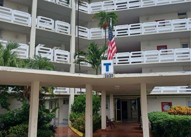 Property at 3030 Marcos Dr Unit T304, Aventura, FL 33160, 2 beds, 2 baths