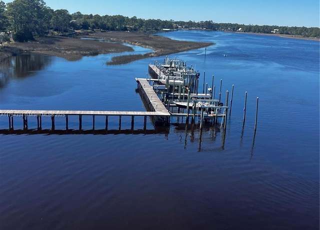 Property at 105 Anglers Harbor Ct, Carrabelle, FL 32322