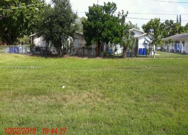 Property at Pompano Park Pl, Pompano Beach, FL 33060
