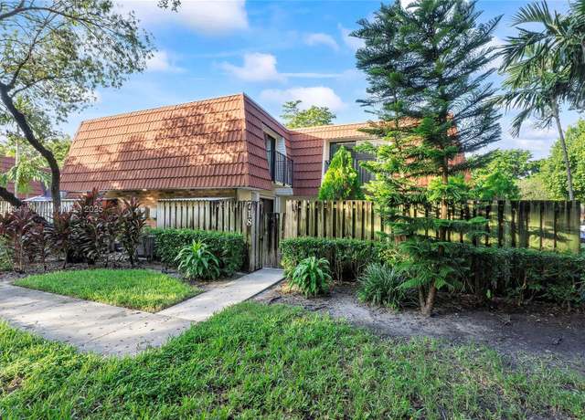 Property at 718 NW 98th Cir #718, Plantation, FL 33324, 2 beds, 2.5 baths