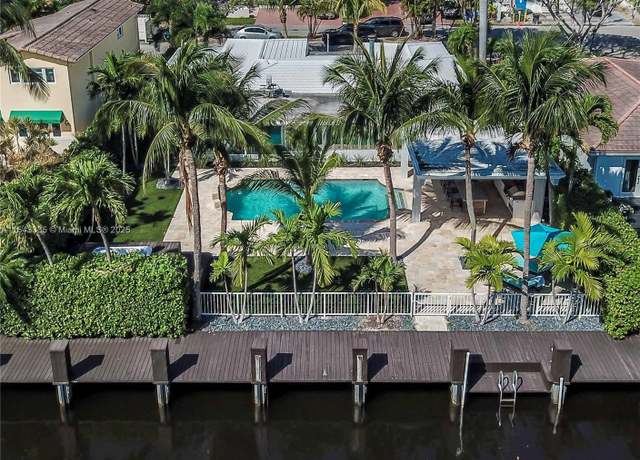 Property at 404 Coconut Isle Dr, Fort Lauderdale, FL 33301, 3 beds, 3.5 baths