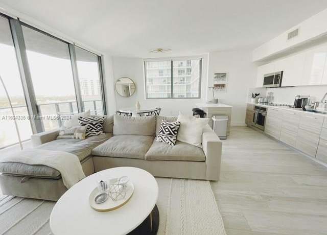 Property at 121 NE 34th St #1409, Miami, FL 33137, 2 beds, 2 baths