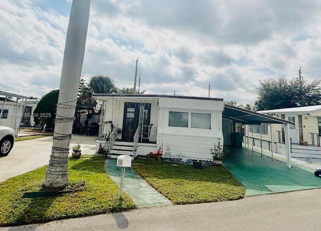 Property at 8564 SW 15th Ct, Davie, FL 33324, 2 beds, 1.5 baths