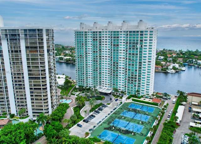 Property at 20201 E Country Club Dr #2203, Aventura, FL 33180, 3 beds, 4 baths