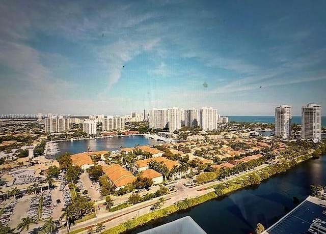 Property at 3625 N Country Club Dr #2601, Aventura, FL 33180, 1 bed, 1.5 baths