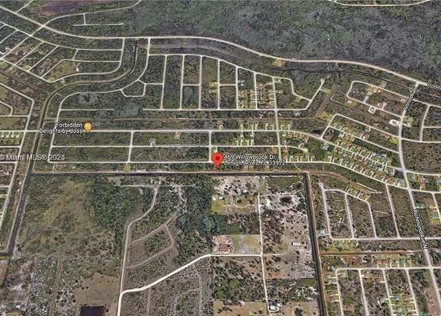 Property at 469 Willowbrook Dr, Lehigh Acres, FL 33972