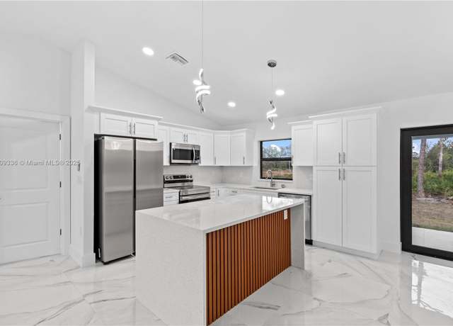 Property at 509 Eisenhower, Lehigh Acres, FL 33974, 3 beds, 2 baths