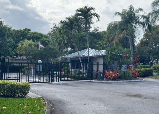 Property at Undisclosed address, Pompano Beach, FL 33069, 2 beds, 2 baths