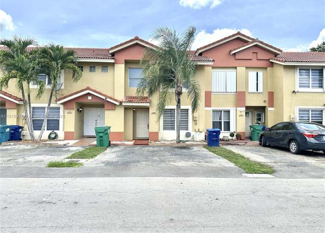 Property at 19021 NW 52nd Ct, Miami Gardens, FL 33055, 3 beds, 2.5 baths
