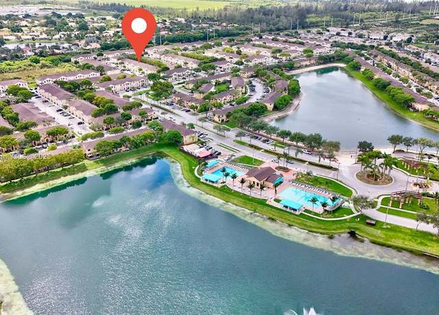 Property at 1666 SE 27th Ct #207, Homestead, FL 33035, 3 beds, 2 baths