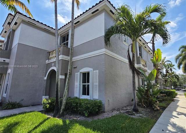 Property at 4940 SW 140th Ter #14, Miramar, FL 33027, 3 beds, 2.5 baths