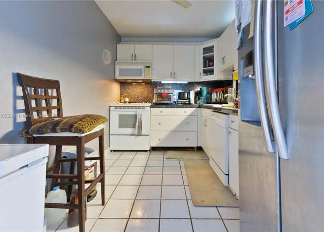 Property at 20379 W Country Club Dr #2636, Aventura, FL 33180, 2 beds, 2 baths