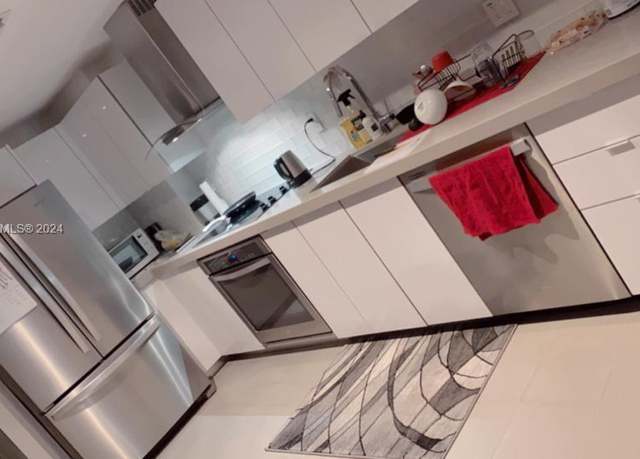 Property at 1600 NE 1st Ave #1103, Miami, FL 33132, 1 bath