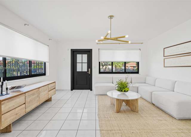 Property at 6418 SW 39th Ter, Miami, FL 33155, 4 beds, 2 baths