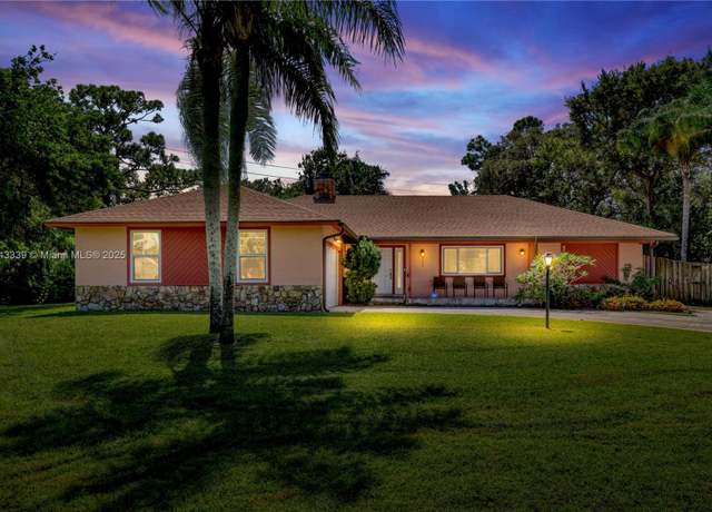 Property at 3123 SE Quanset Cir, Stuart, FL 34997, 4 beds, 2 baths