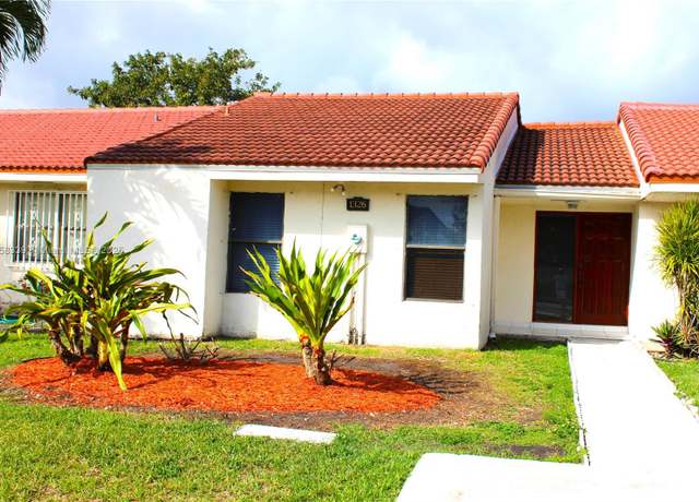 Property at 1326 SW 124th Pl, Miami, FL 33184, 3 beds, 2 baths