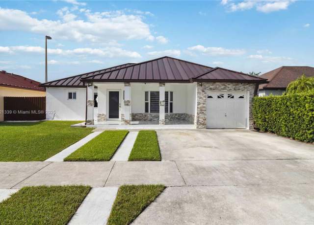 Property at 13774 SW 181st Ter, Miami, FL 33177, 4 beds, 2 baths