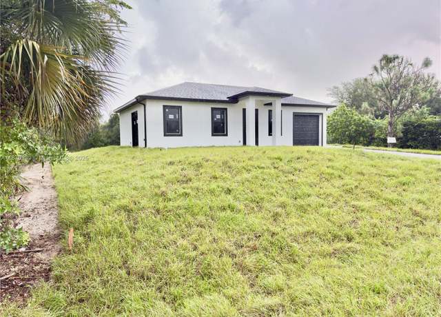 Property at 513 Fifth Ave, Lehigh Acres, FL 33972, 3 beds, 2 baths