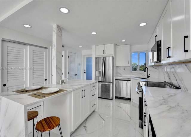 Property at 8900 Washington Blvd Unit 506A, Pembroke Pines, FL 33025, 1 bed, 1.5 baths