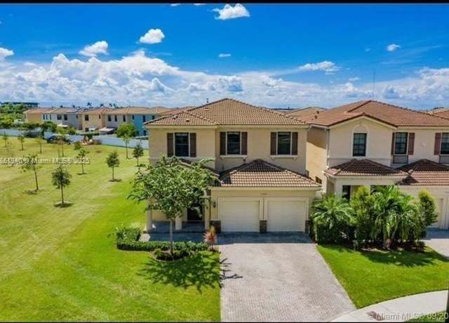 Property at 19220 NE 9th Pl, Miami, FL 33179, 5 beds, 4 baths