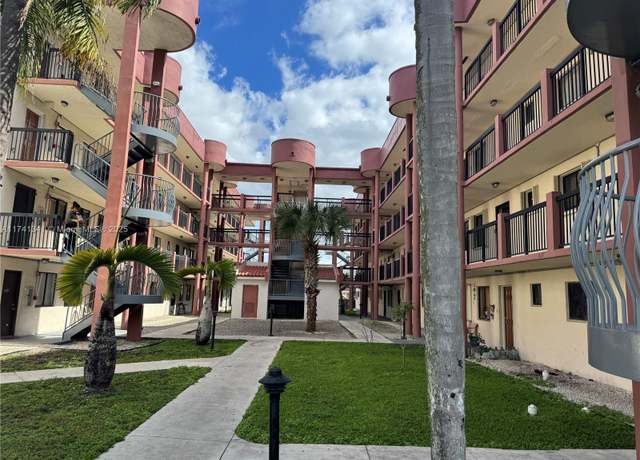 Property at 5420 W 21st Ct #411, Hialeah, FL 33016, 2 beds, 2 baths