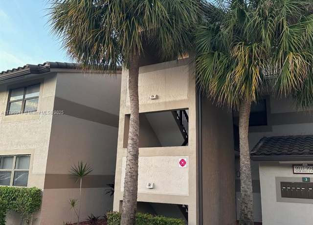 Property at 9935 Nob Hill Ln #9935, Sunrise, FL 33351, 1 bed, 1 bath