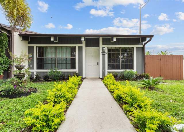 Property at 13630 SW 101st Ln, Miami, FL 33186, 2 beds, 2 baths