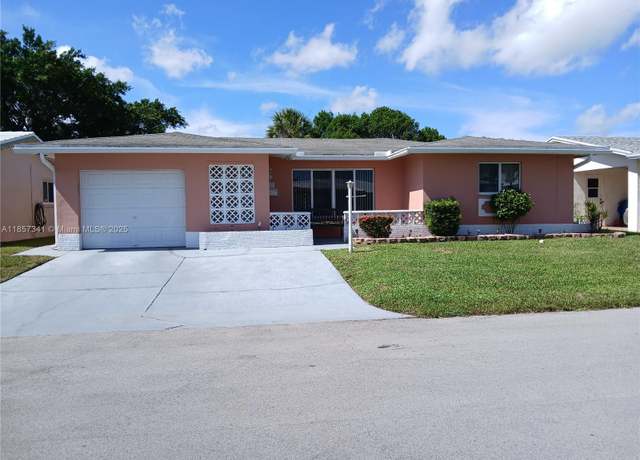 Property at 4507 NW 45th St, Tamarac, FL 33319, 2 beds, 2 baths