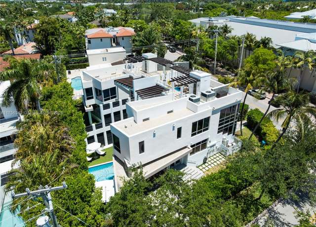 Property at 548 Fernwood Rd #548, Key Biscayne, FL 33149, 4 beds, 3 baths