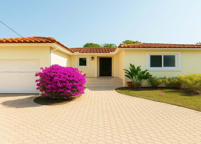 Property at 9457 Carlyle Ave, Surfside, FL 33154, 3 beds, 3 baths