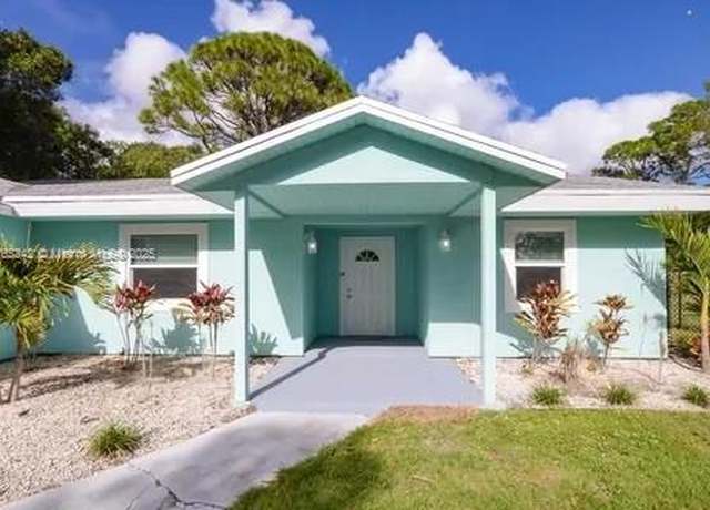 Property at 108 E Easy St, Fort Pierce, FL 34982, 3 beds, 2 baths