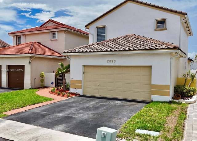 Property at 2090 NW 188th Ave, Pembroke Pines, FL 33029, 3 beds, 2.5 baths