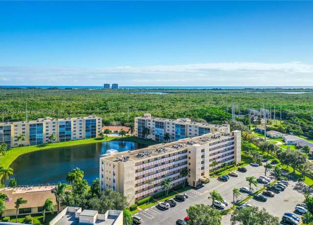 Property at 431 SE 3rd St #201, Dania Beach, FL 33004, 2 beds, 2 baths