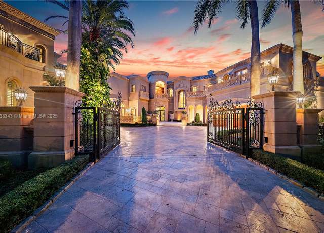 Property at 209 Commodore Dr, Jupiter, FL 33477, 9 beds, 13.5 baths