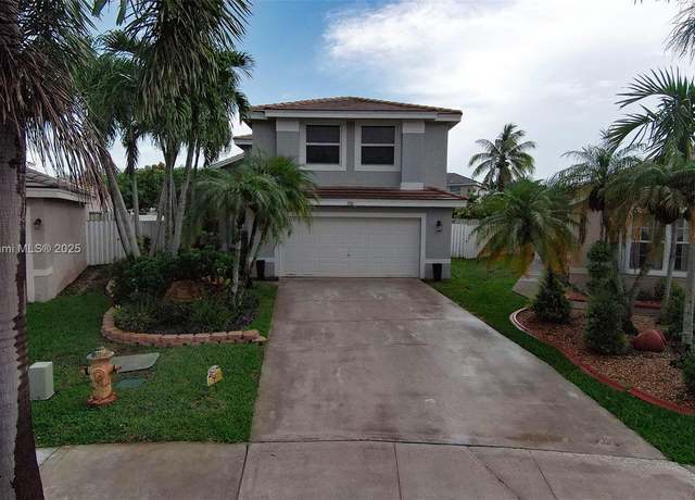 Property at 17726 SW 27th Ct, Miramar, FL 33029, 3 beds, 2.5 baths