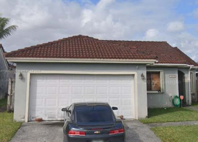 Property at 18202 SW 142nd Ct, Miami, FL 33177, 4 beds, 2 baths