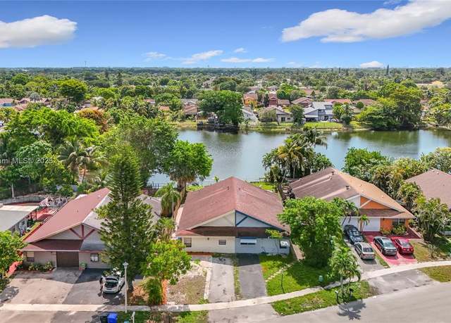 Property at 1309 SW 75th Ave, North Lauderdale, FL 33068, 3 beds, 2 baths