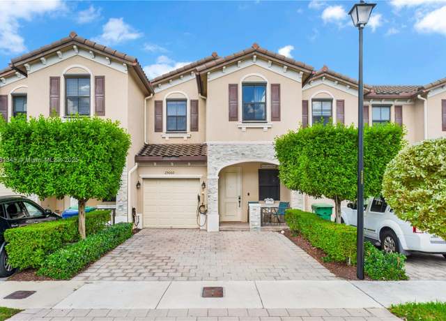 Property at 25060 SW 114th Ave, Homestead, FL 33032, 3 beds, 2.5 baths