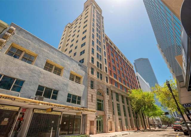 Property at 111 E Flagler St #909, Miami, FL 33131, 2 beds, 1 bath
