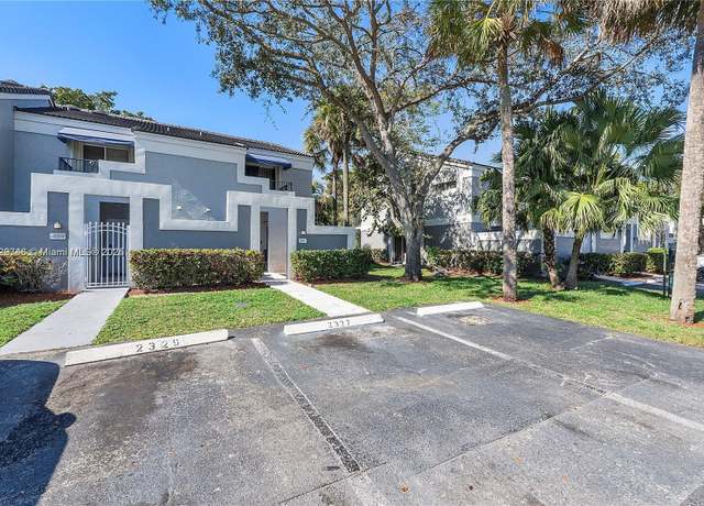 Property at 2326 SW 82nd Ter, North Lauderdale, FL 33068, 2 beds, 2.5 baths