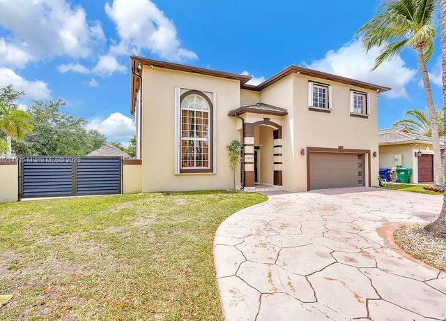 Property at 16732 NW 89th Pl, Miami Lakes, FL 33018, 4 beds, 3 baths