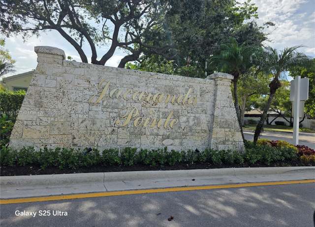 Property at 9306 NW 8th Cir, Plantation, FL 33324, 3 beds, 2 baths