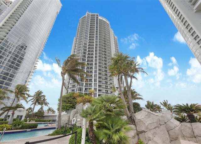 Property at 18001 Collins Ave #1504, Sunny Isles Beach, FL 33160, 1 bath